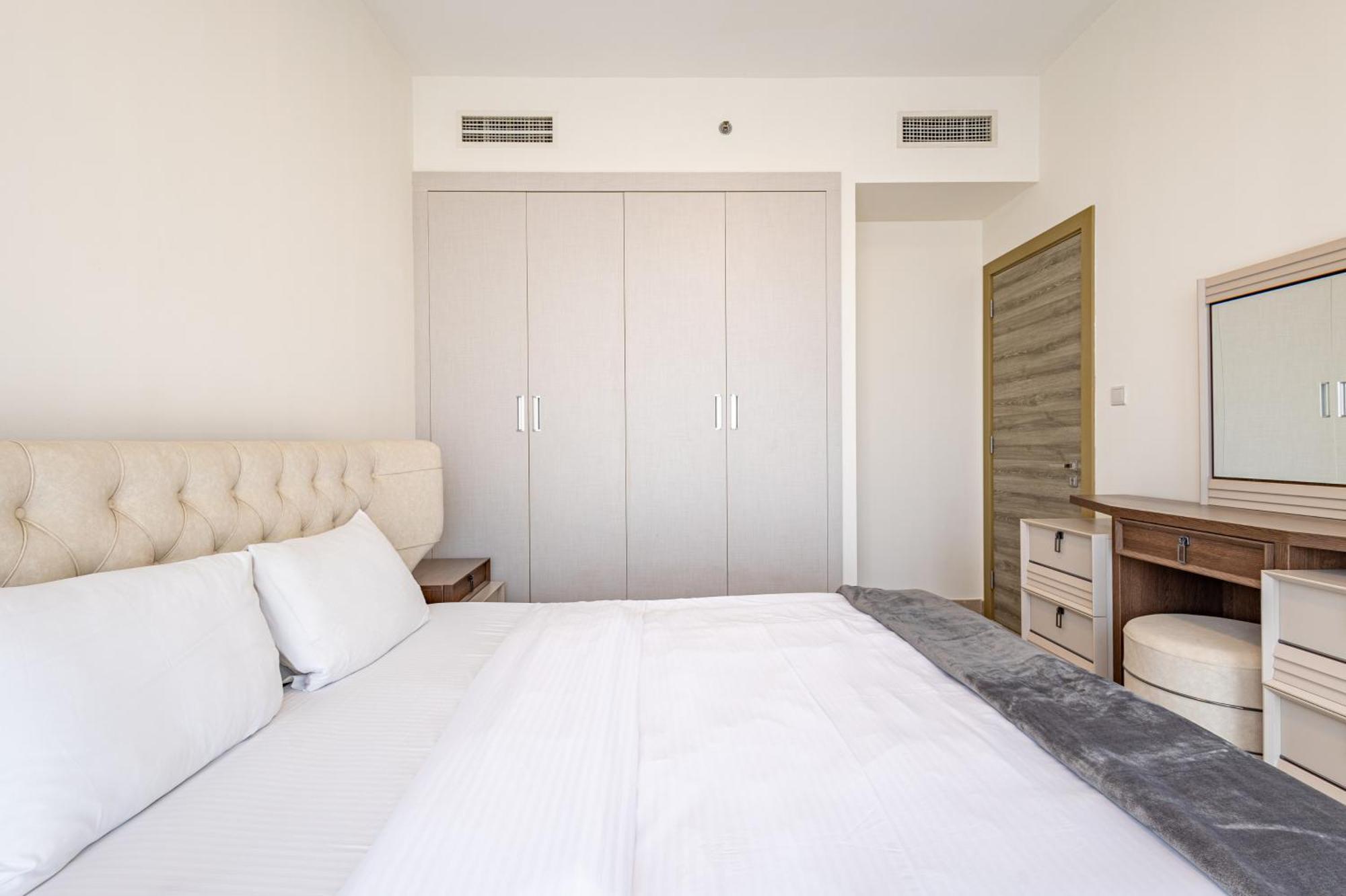 Superhost - Bright & Stylish 1-bedroom In Bloom Tower, Jvc Apartment *